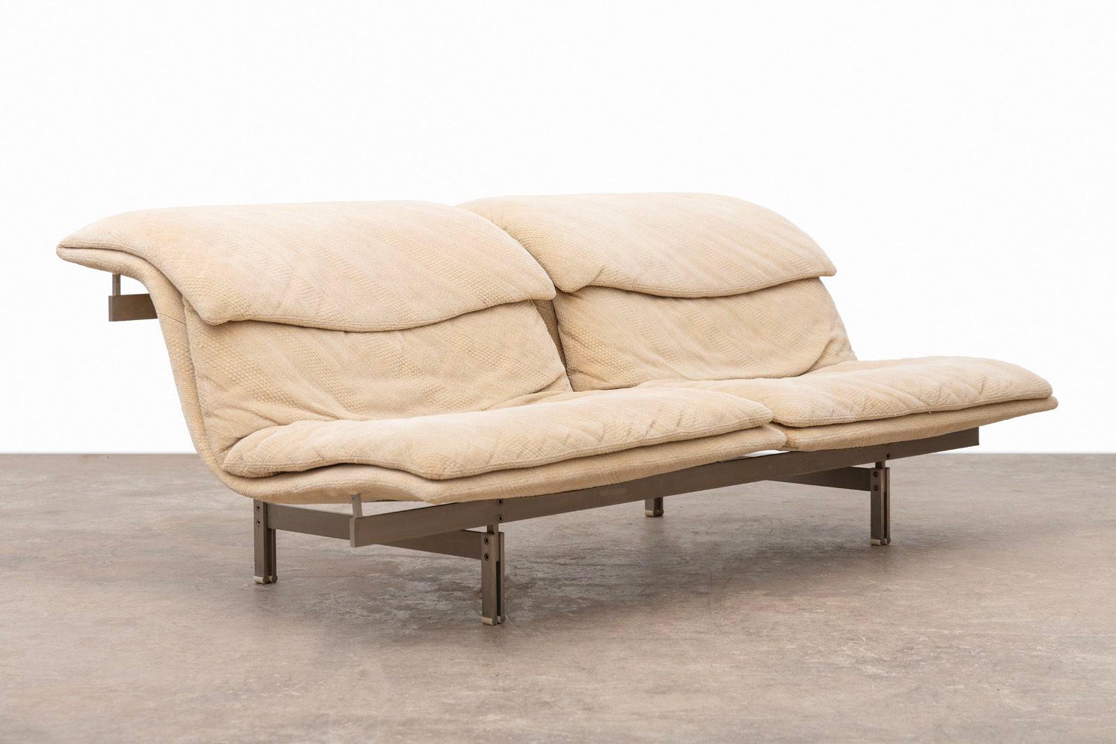 Saporiti Italia Zweisitzer-Sofa „Wave“ von Giovanni Offredi, 1970er Jahre im Angebot 1