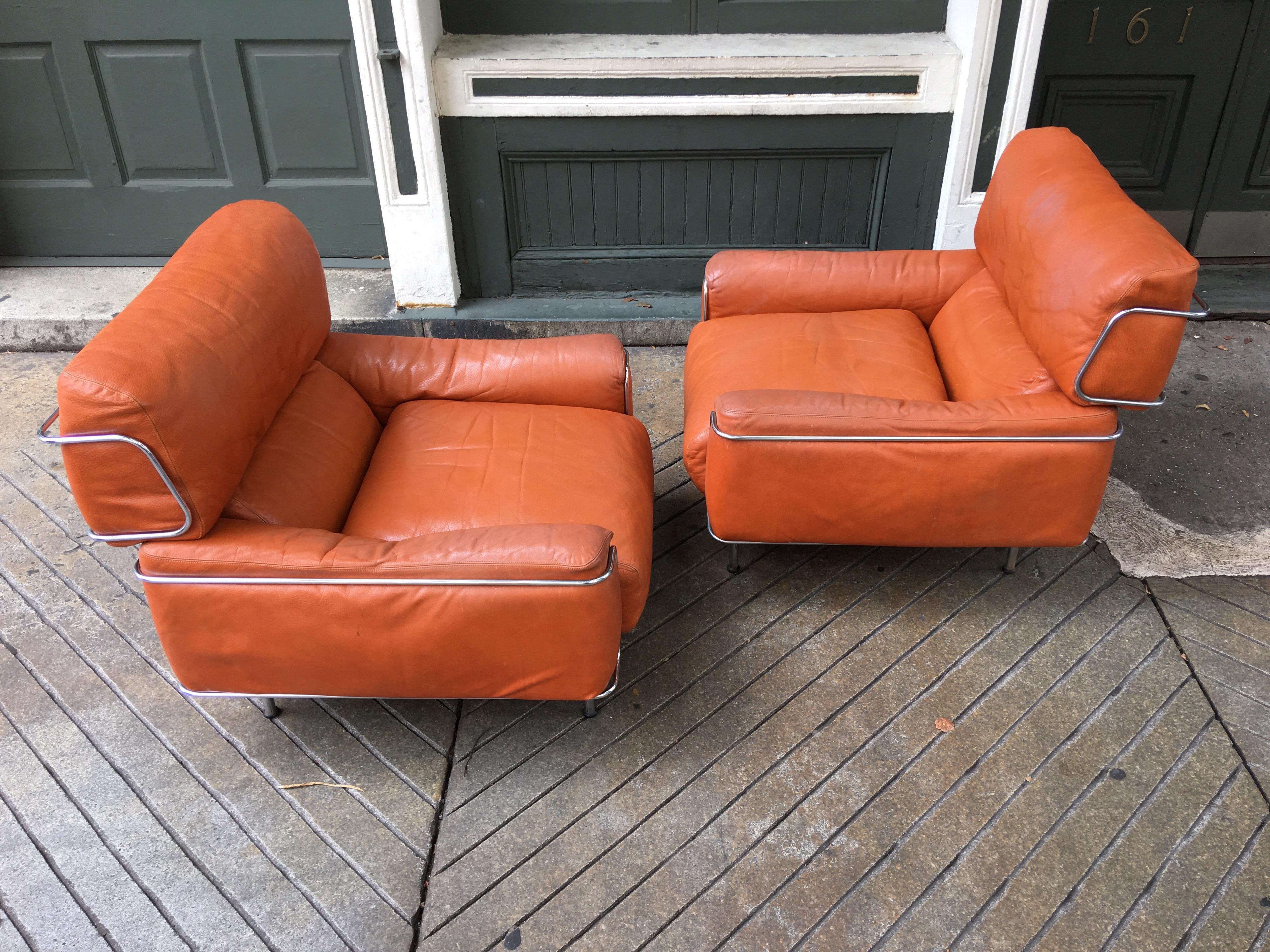 Saporiti Leather and Chrome Lounge Chairs In Good Condition In Philadelphia, PA