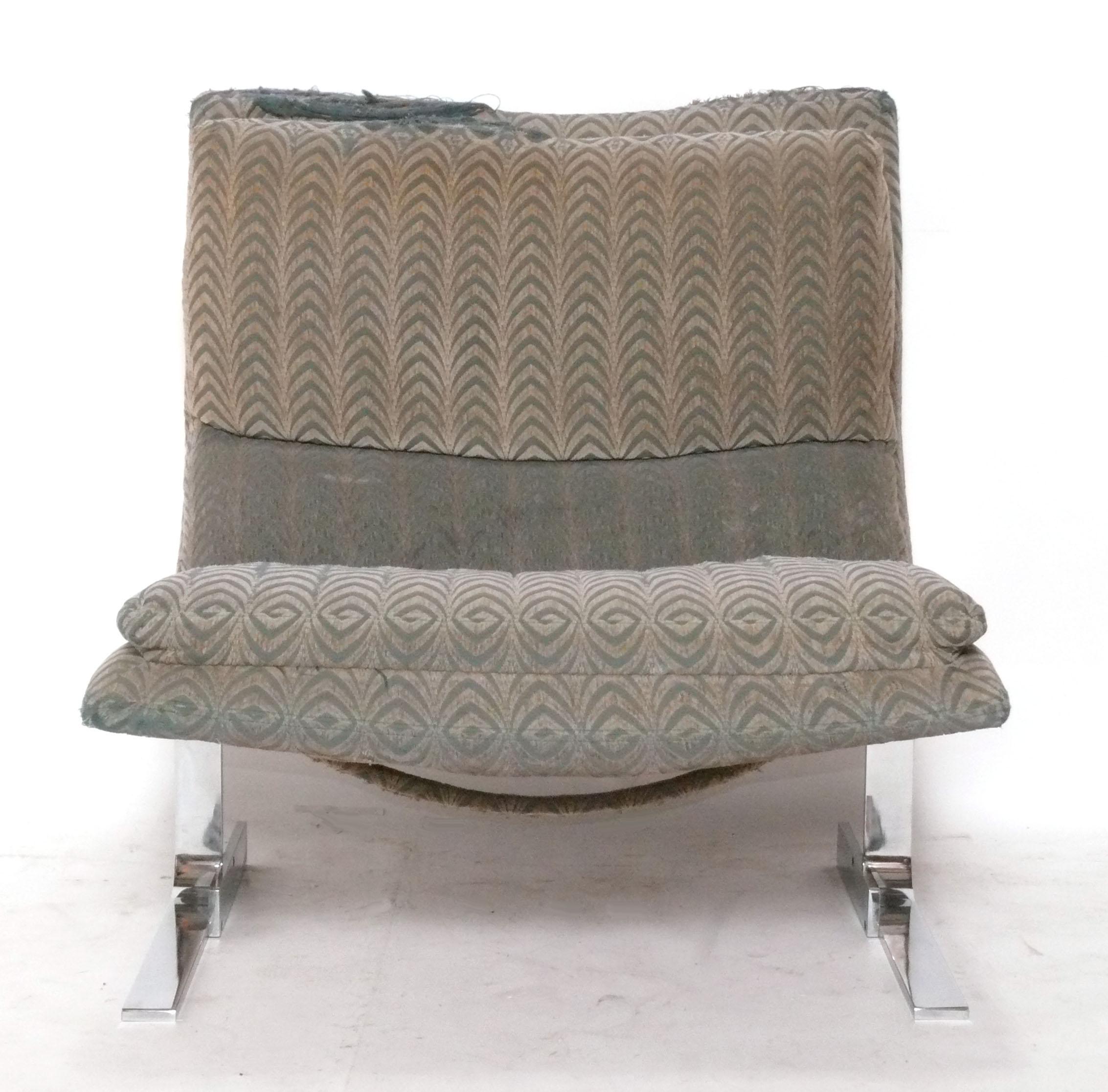 Sillas de salón y otomana Saporiti Retapizadas en tu tela Mid Century Modern Italiano en venta