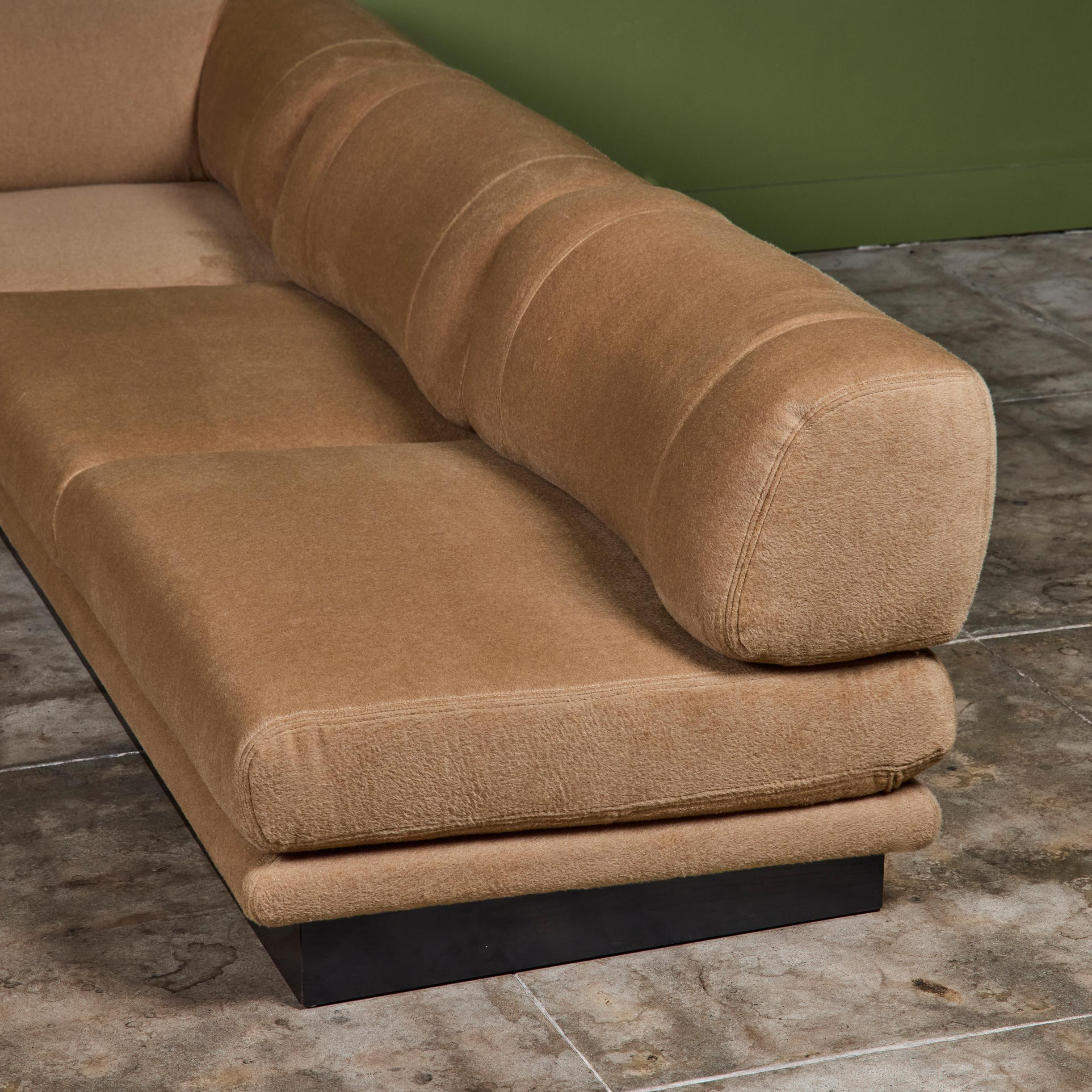 Saporiti Mohair Sektionssofa im Angebot 6