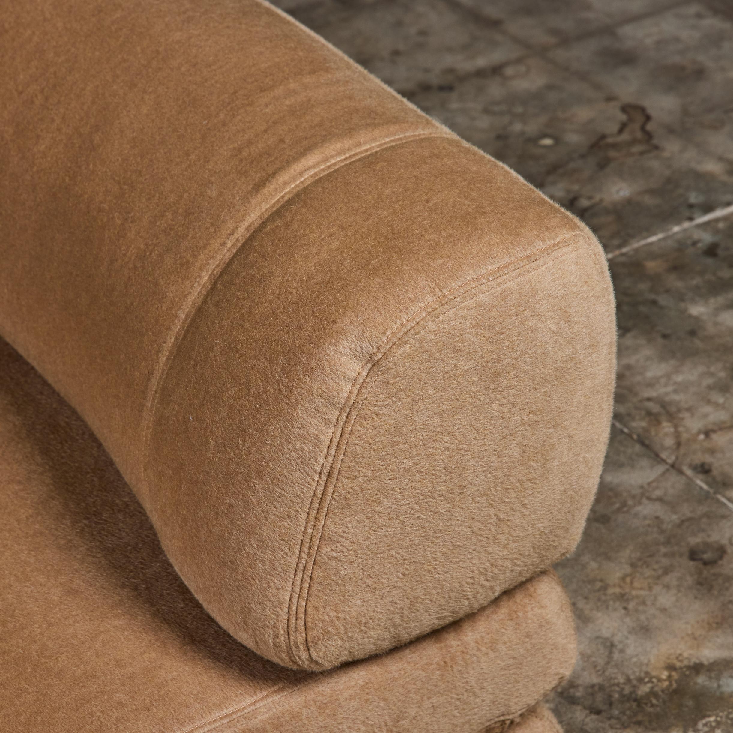 Saporiti Mohair Sektionssofa im Angebot 7