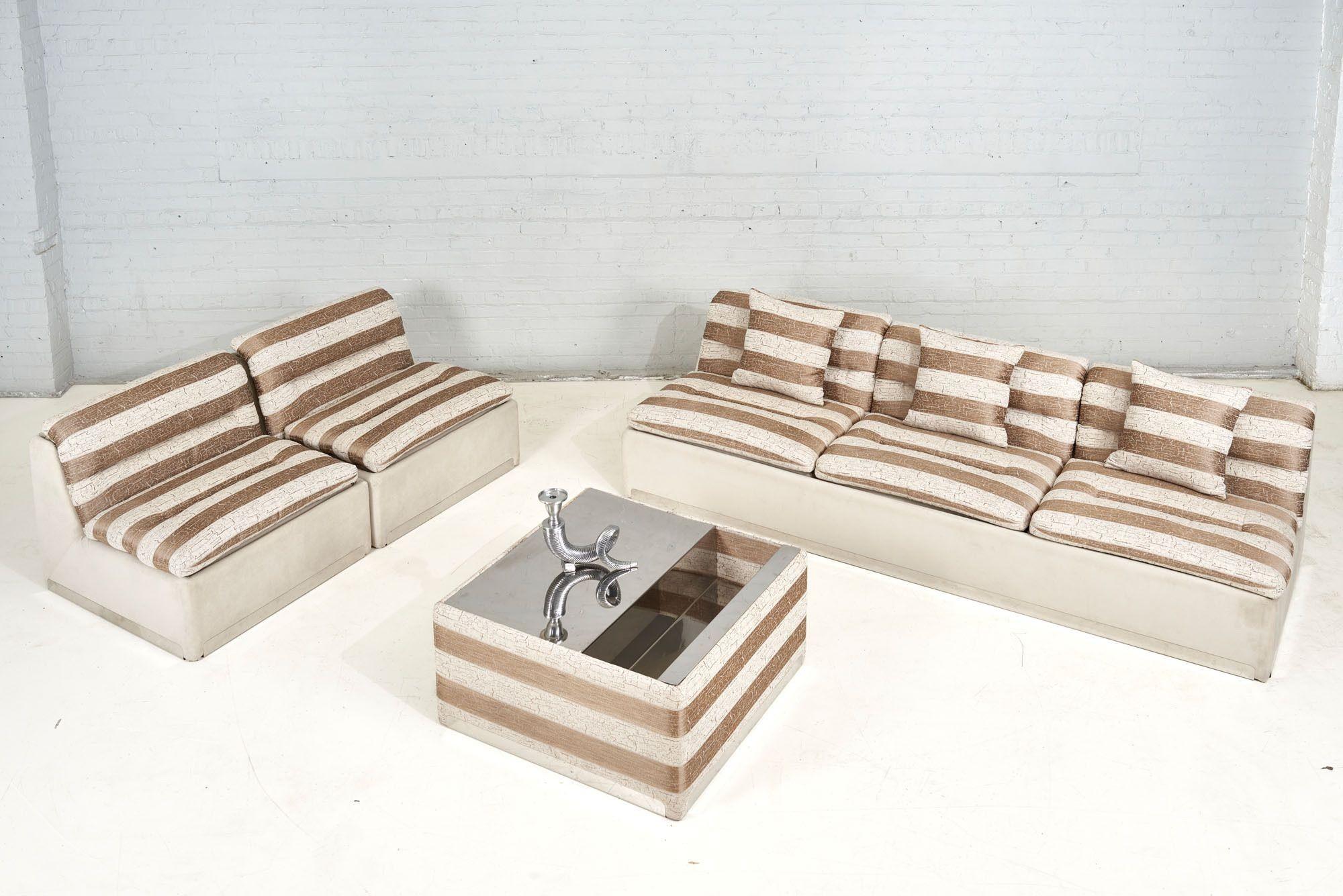 Mid-Century Modern Saporiti Proposals Sectional, Italy, 1970 For Sale