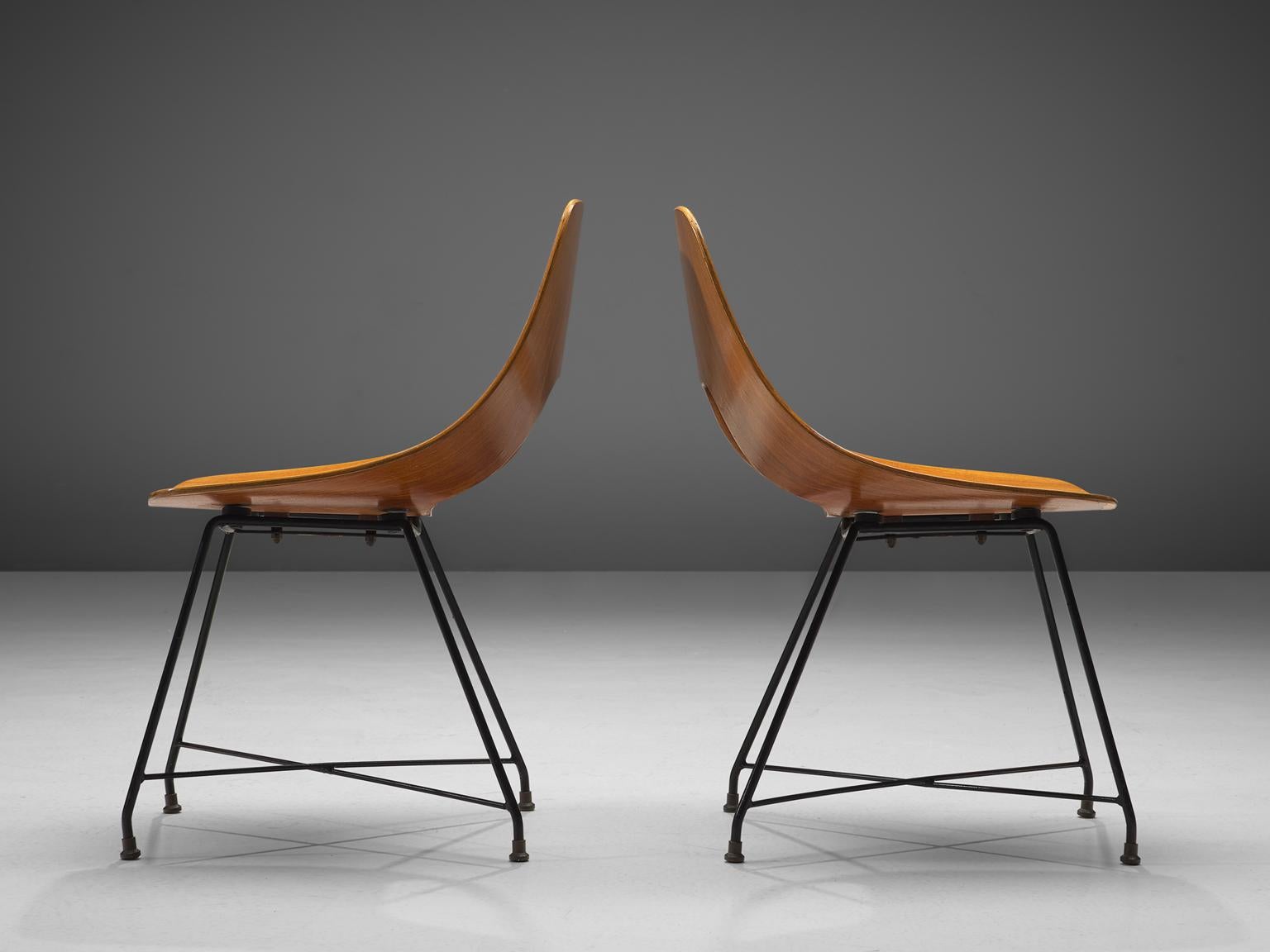 Saporiti Set of 'Ariston' Dining Chairs in Teak In Good Condition In Waalwijk, NL