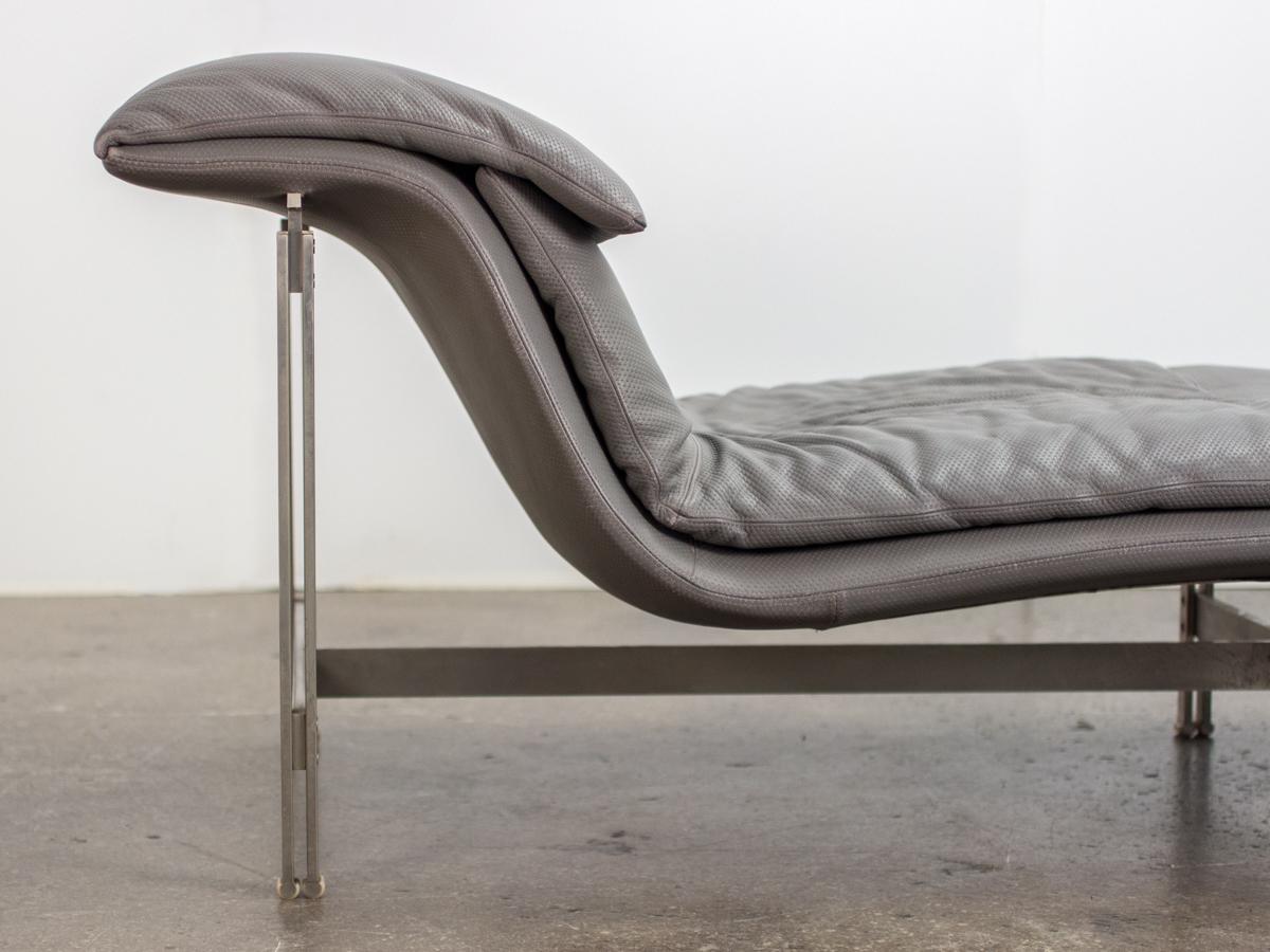 Saporiti Wave Chaise Lounge In Good Condition In Brooklyn, NY