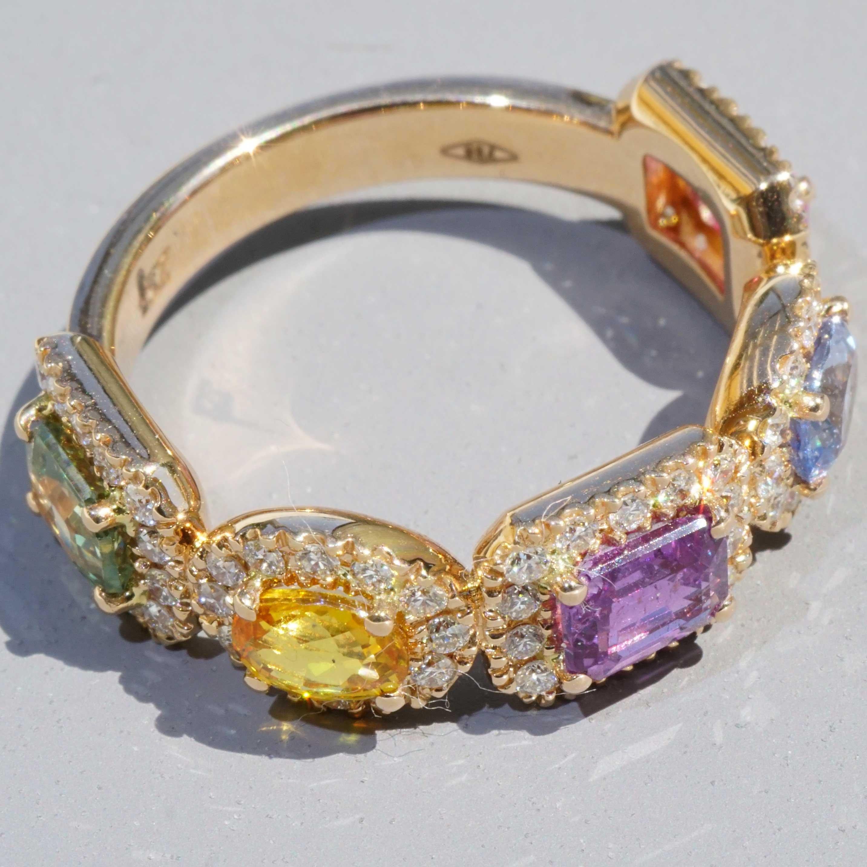 Women's or Men's Multicolor Sapphire Brilliant Ring 2.34 ct pink blue violet yellow lime green For Sale