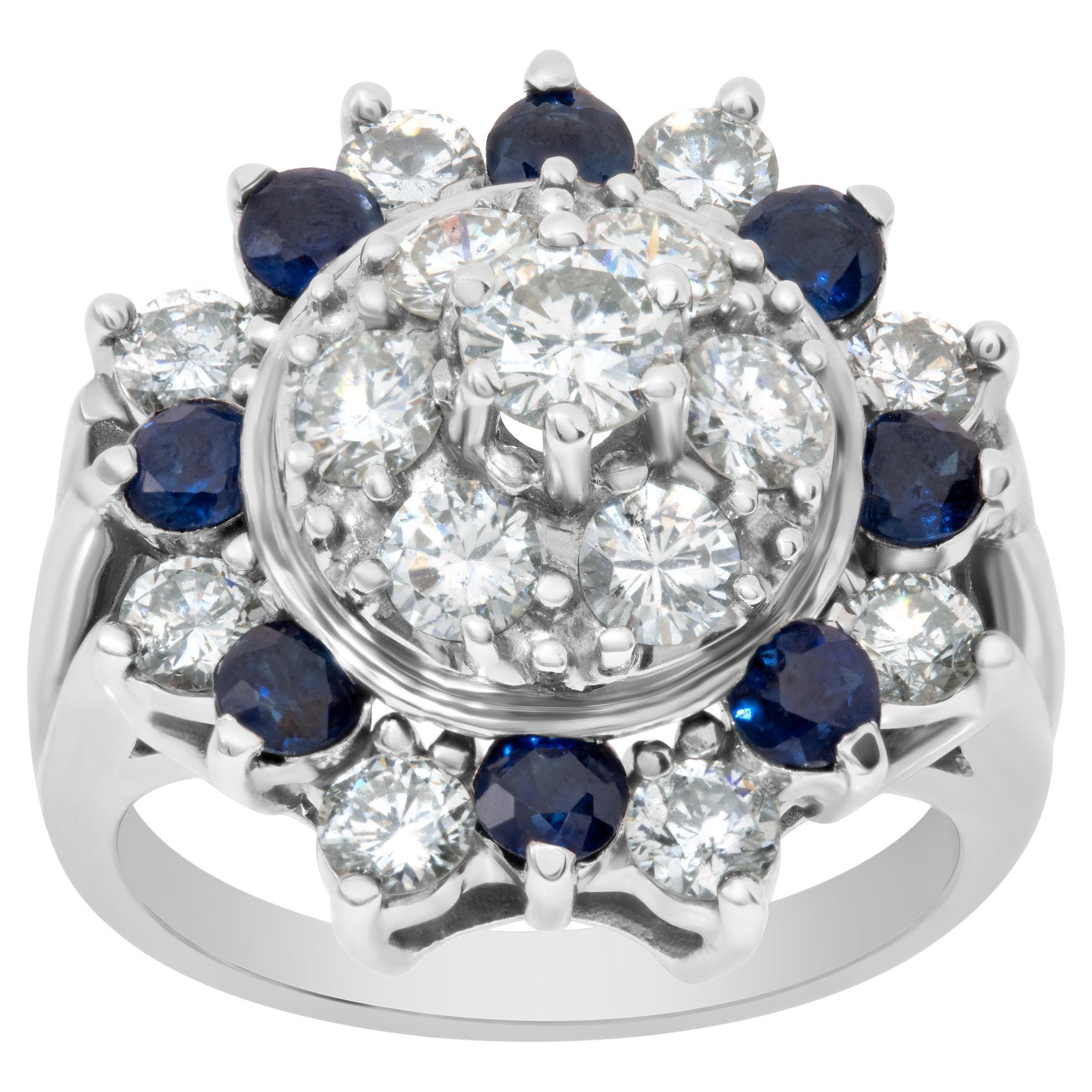 Sapphire '0.50cts' and Diamond '1.50cts' Ring 14k White Gold, Star Cluster For Sale