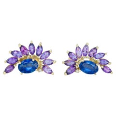 Sapphire 14k gold earrings studs. 