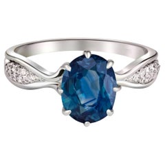 Sapphire 14k gold ring. 