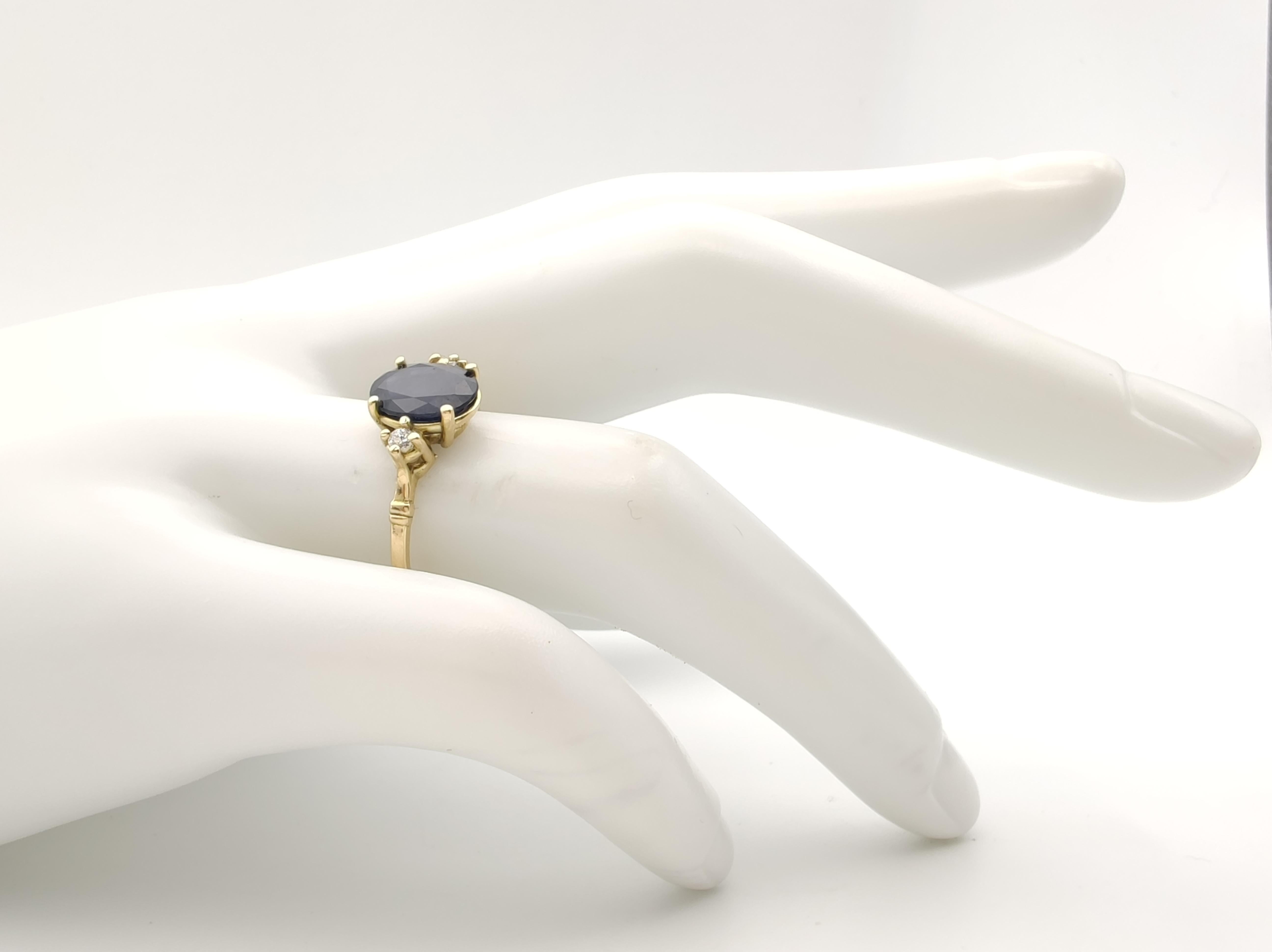 Taille ovale Bague en or 18k avec saphir  Diamant pierre précieuse Anneau de promesse Anneau de mariage Cadeau pour elle en vente