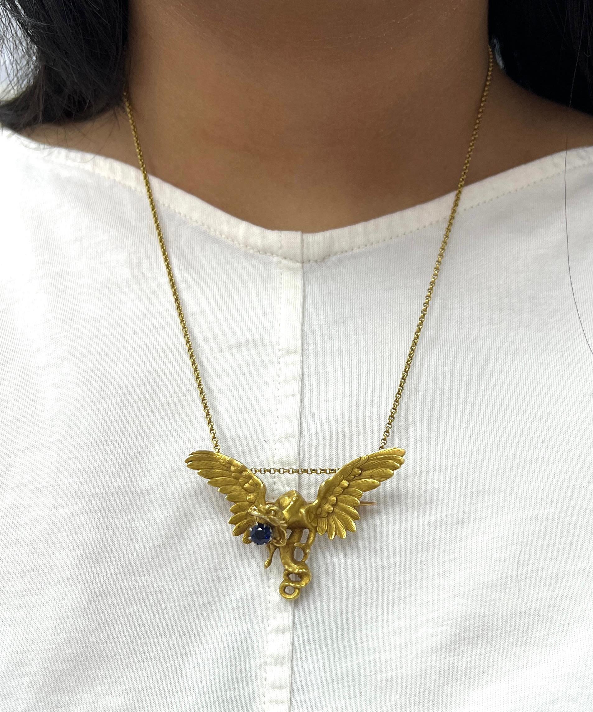 Sapphire 18k Yellow Gold Bird Pendant Necklace For Sale 2