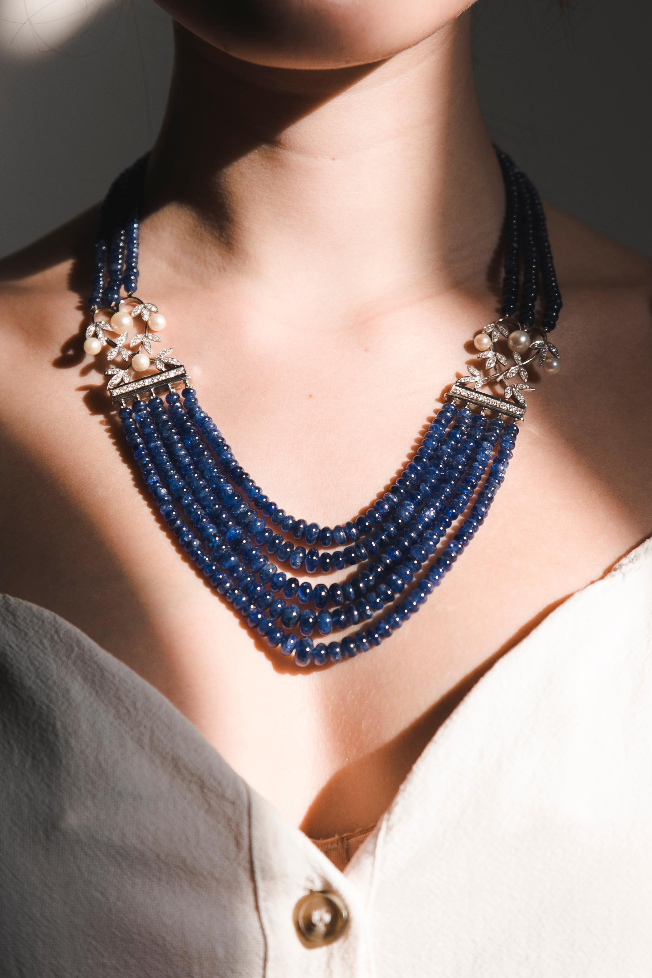 Sapphire 25 Carat Diamonds Pearls Beaded Necklace, 1980s In Good Condition In Herzelia, Tel Aviv