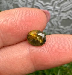 Sapphire 3.35Ct natural Unheated gemstone, Oval cut, Nigeria