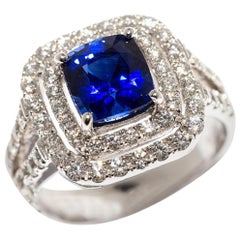 Magnifique bague en platine avec saphir bleu et diamant