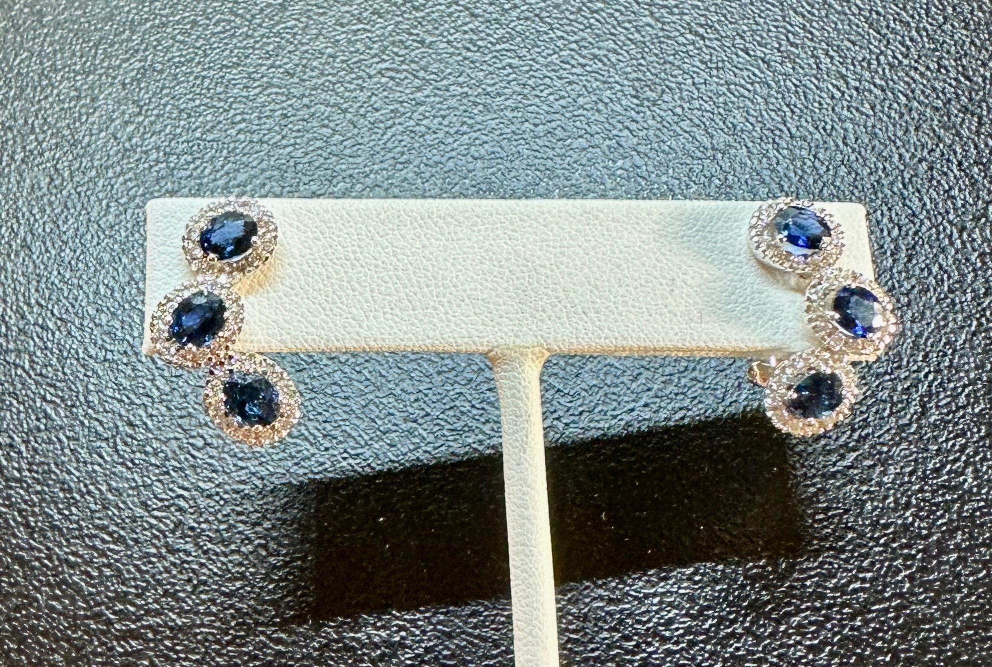 Sapphire 78 Natural Diamond Halo Earrings 18 Karat White Gold Gem Quality Contemporáneo en venta