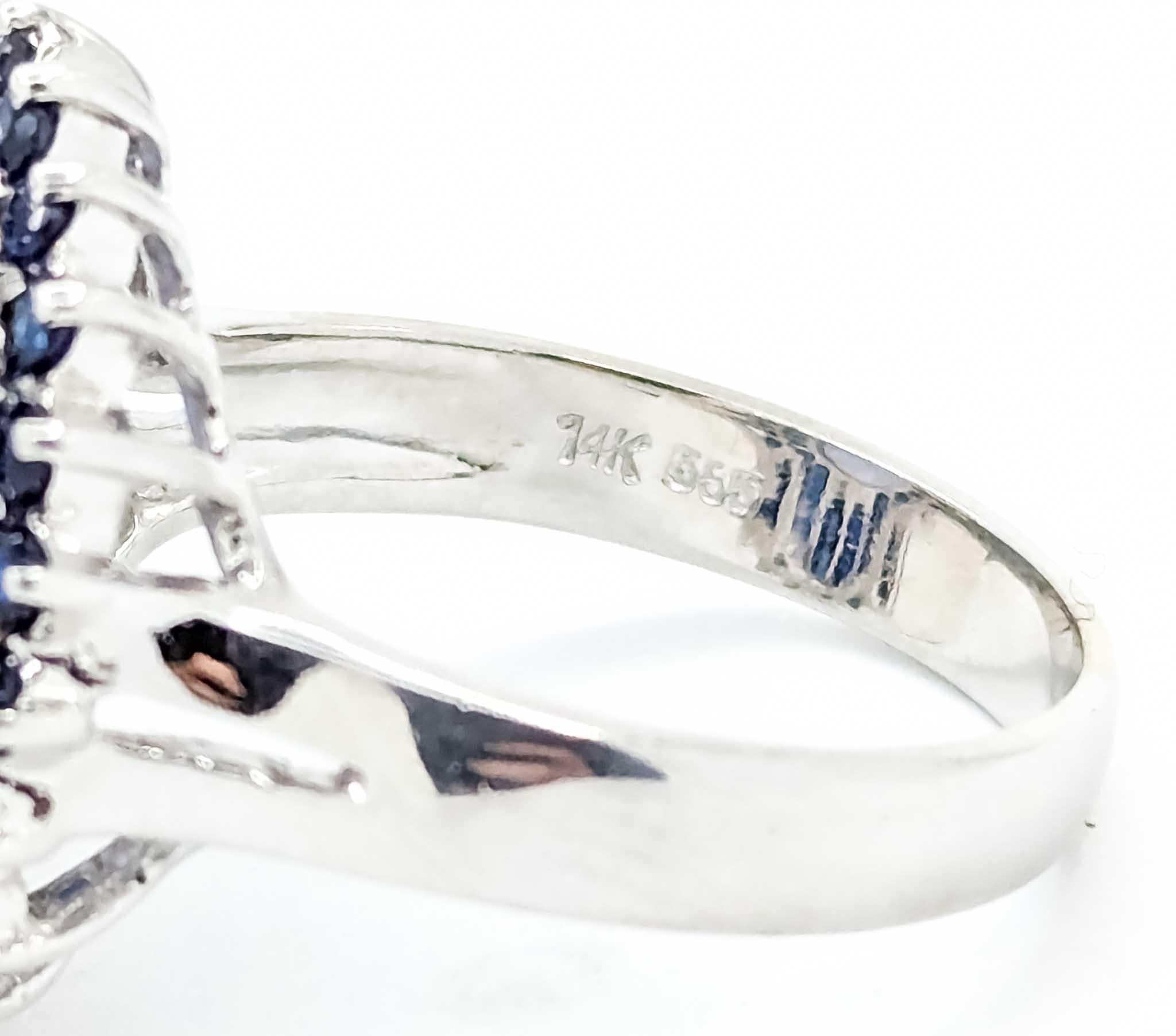 Saphir und Chalcedon 14k Weißgold Ring im Angebot 4