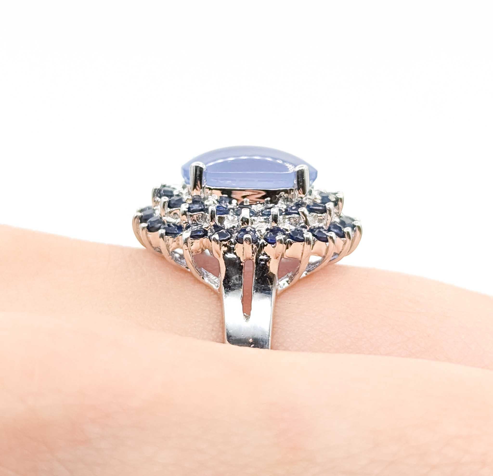 Saphir und Chalcedon 14k Weißgold Ring (Cabochon) im Angebot