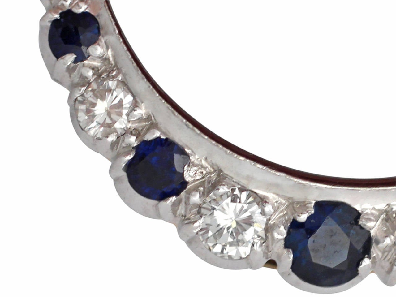 Sapphire and Diamond, 15 Karat Yellow Gold Crescent Brooch, Antique In Excellent Condition In Jesmond, Newcastle Upon Tyne