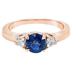 Bague à 3 pierres en or rose, saphir et diamant