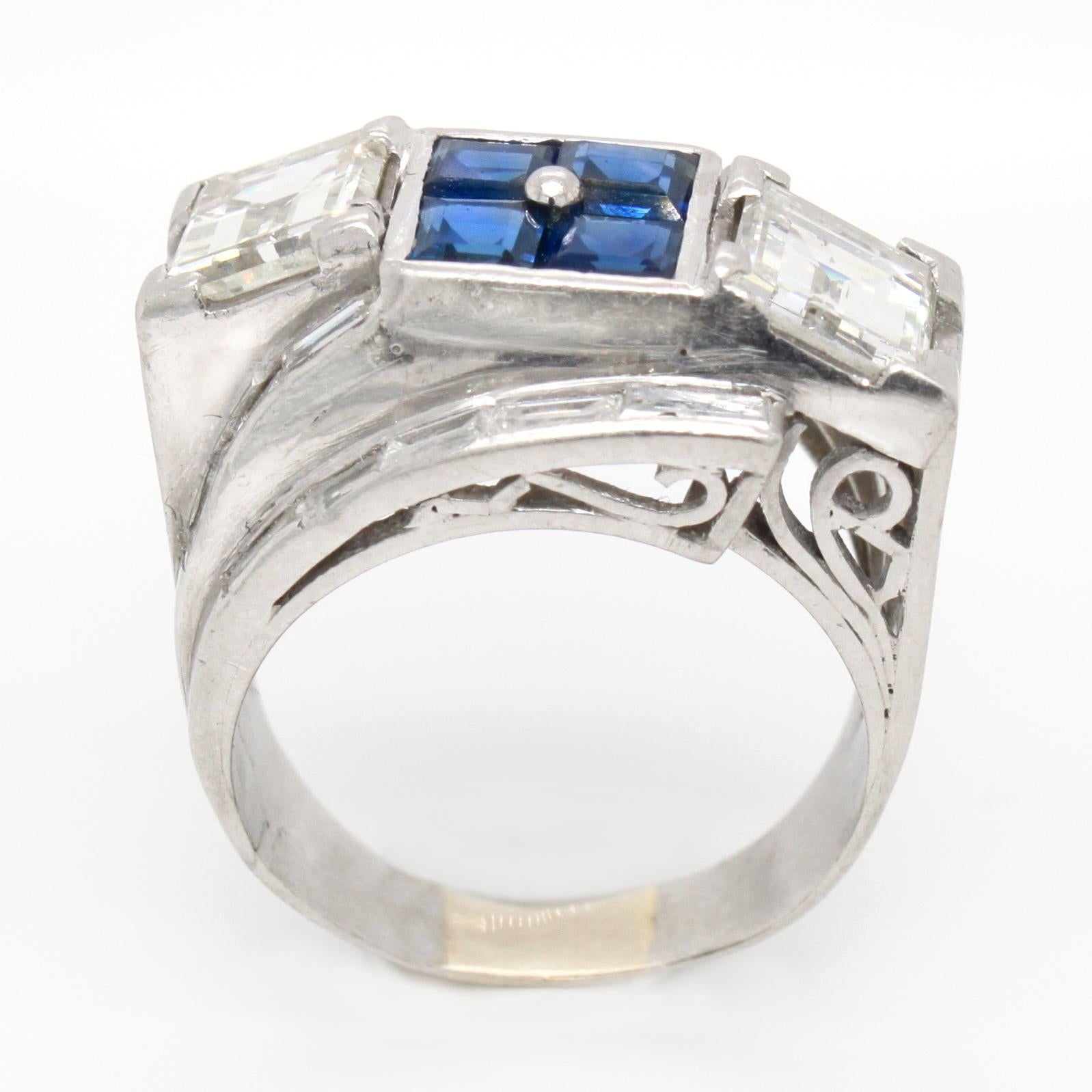 Sapphire and Diamond Art Deco Ring, circa 1930s For Sale 1