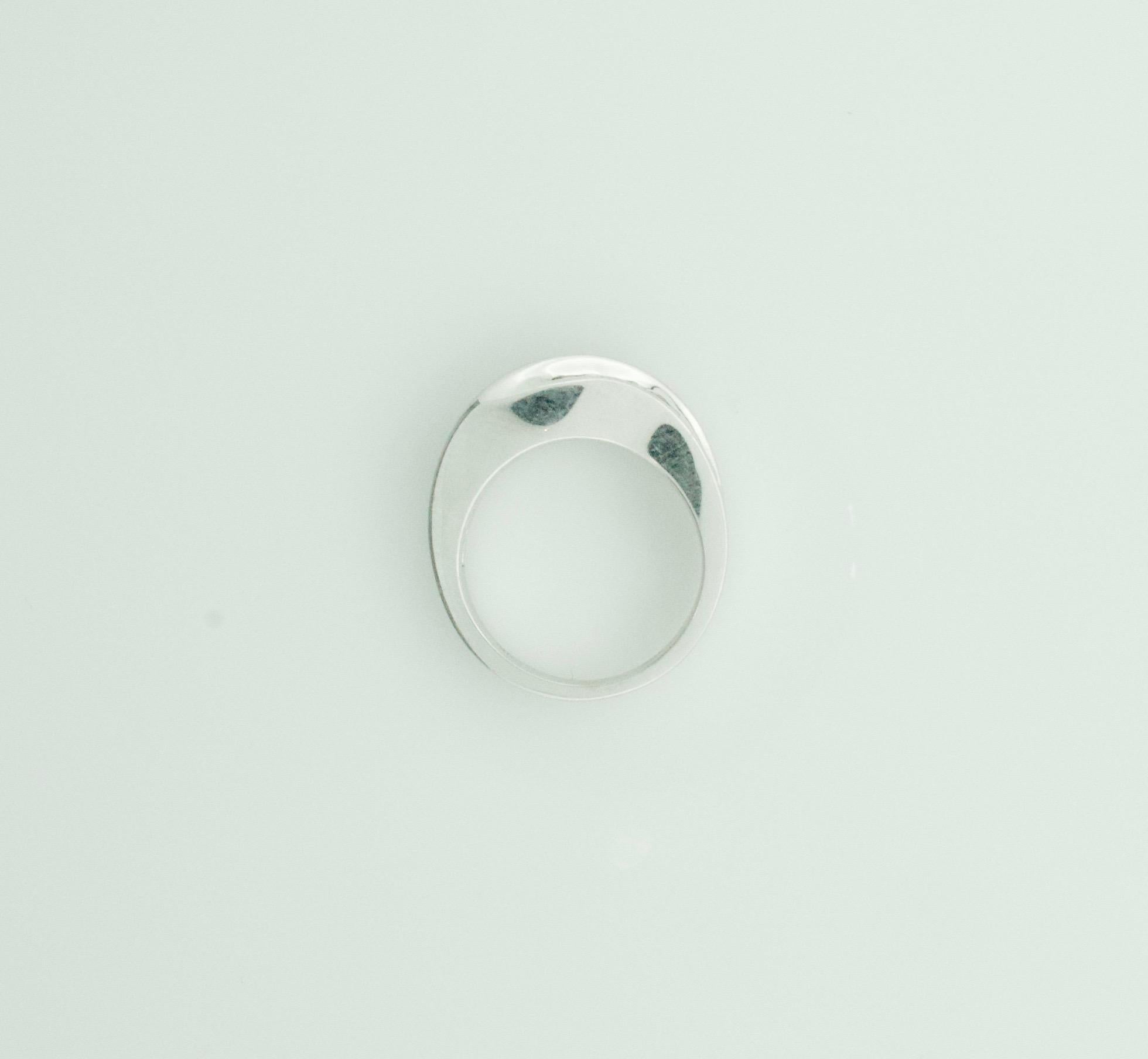 Ring mit Saphir und Diamant aus 18 Karat Weißgold von „DeHago“ im Angebot 1