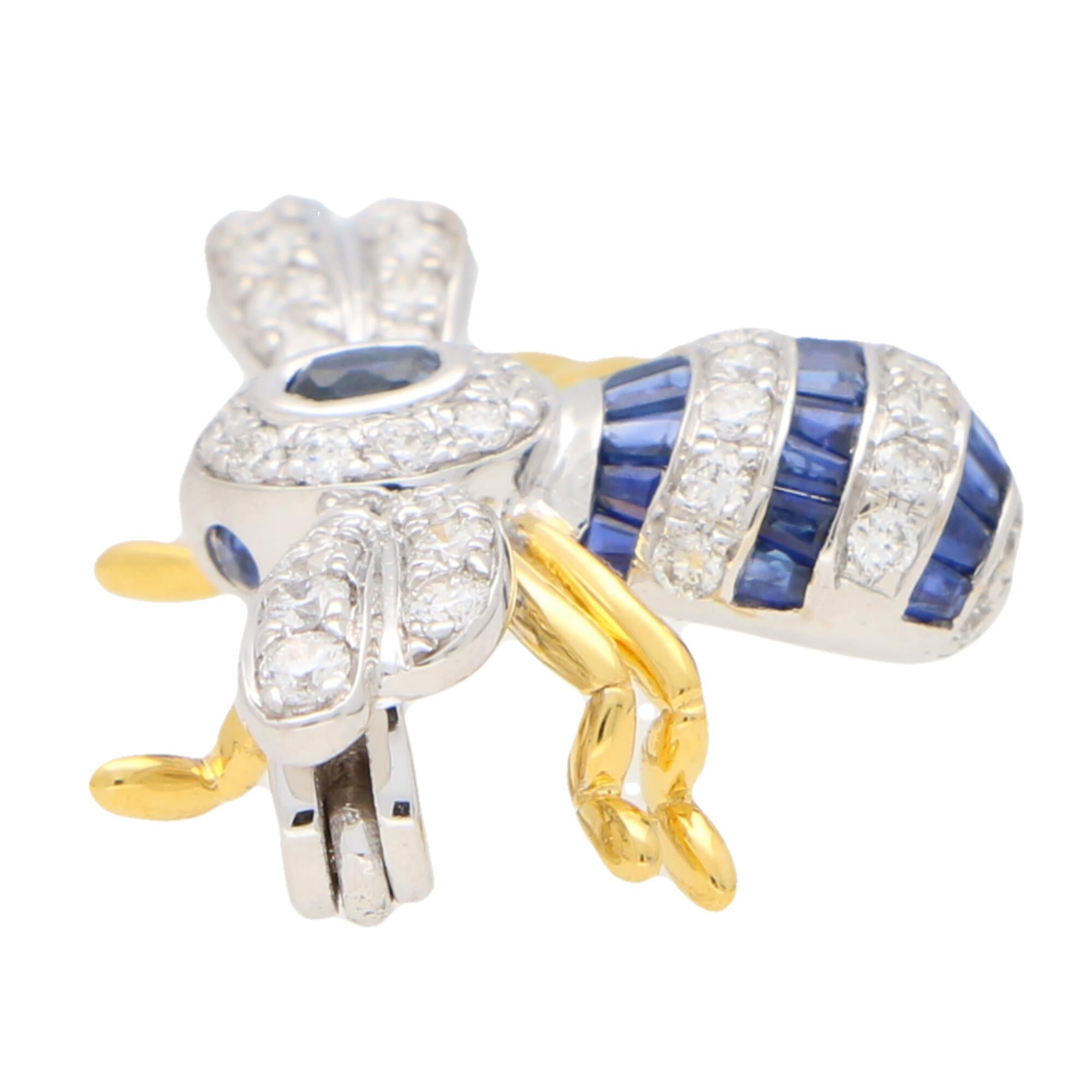 Women's or Men's Sapphire and Diamond Bee Brooch Set in 18 Karat Yellow and White Gold For Sale