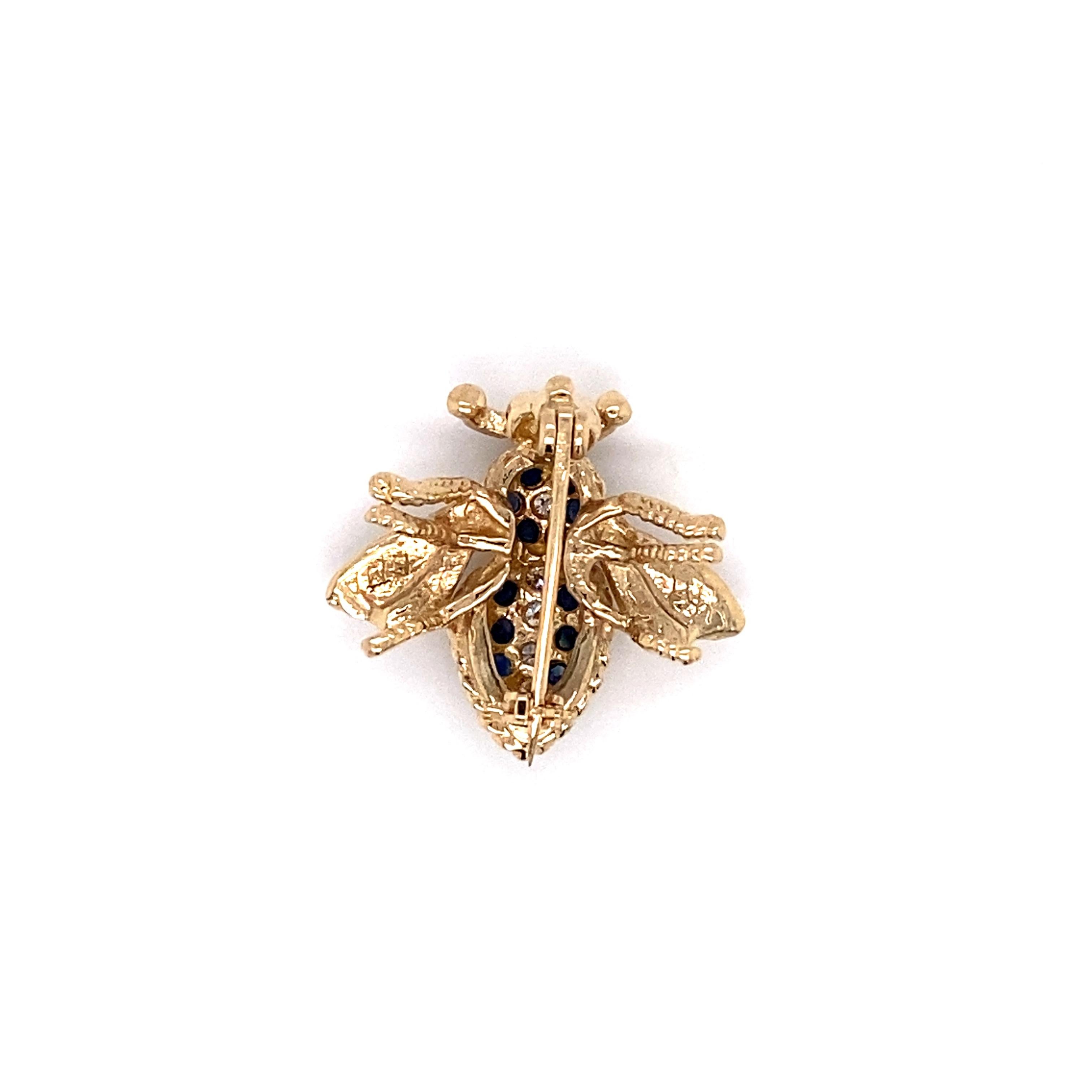 Round Cut Sapphire and Diamond Bee Pin in 14 Karat Gold For Sale