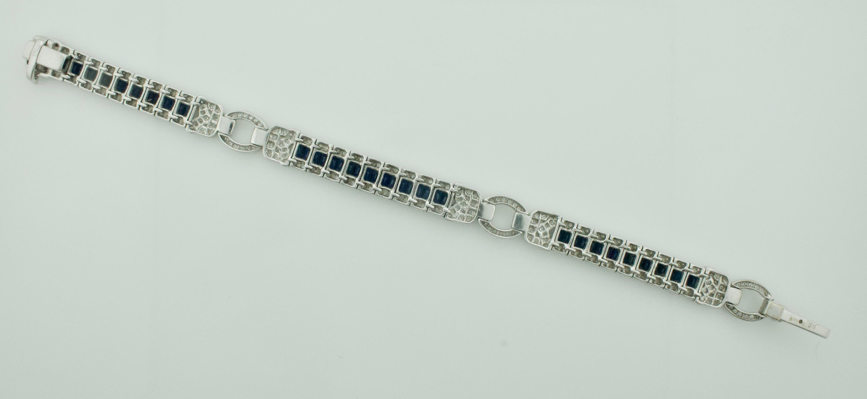 Bracelet en or 18 carats avec saphirs et diamants Excellent état - En vente à Wailea, HI