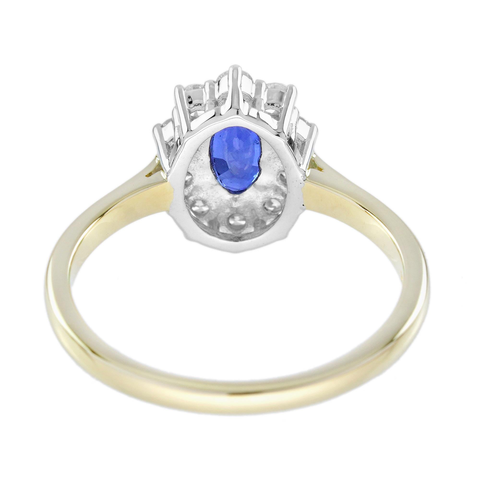Taille ovale Bague de fiançailles saphir et diamant de style classique en or jaune 18K en vente
