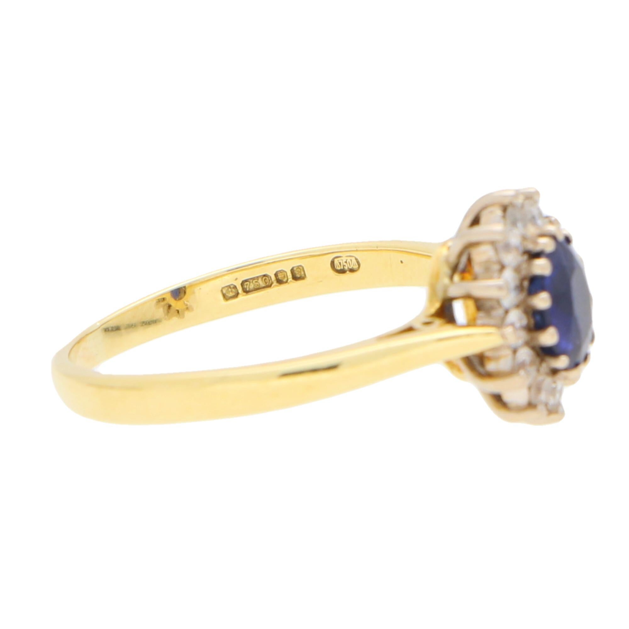 Sapphire and Diamond Cluster Ring Set in 18 Karat Yellow and White Gold In Good Condition In London, GB