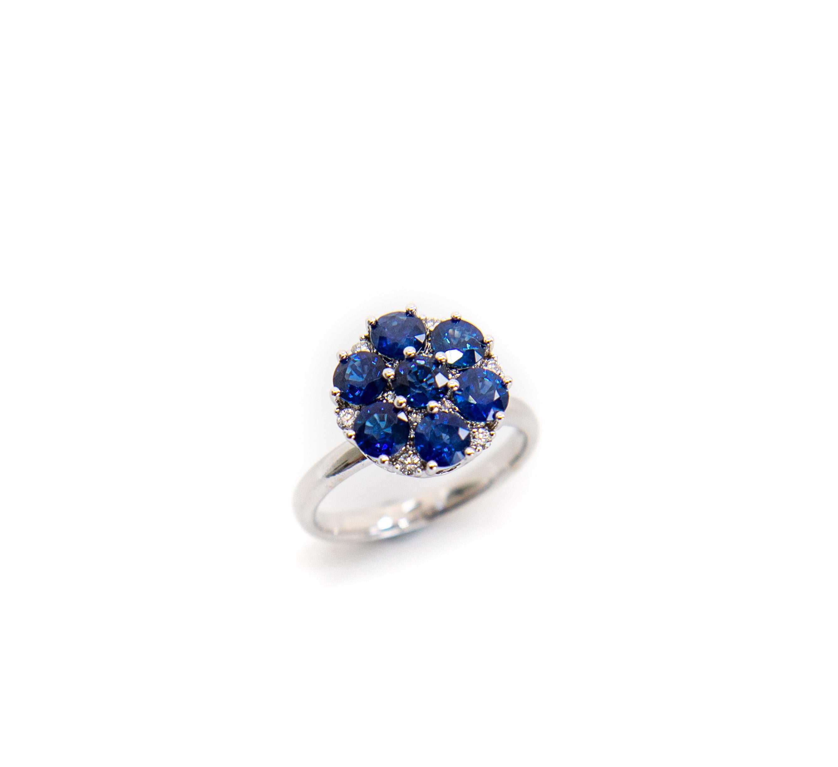 Sapphire and Diamond Cluster Ornate Ring For Sale 2