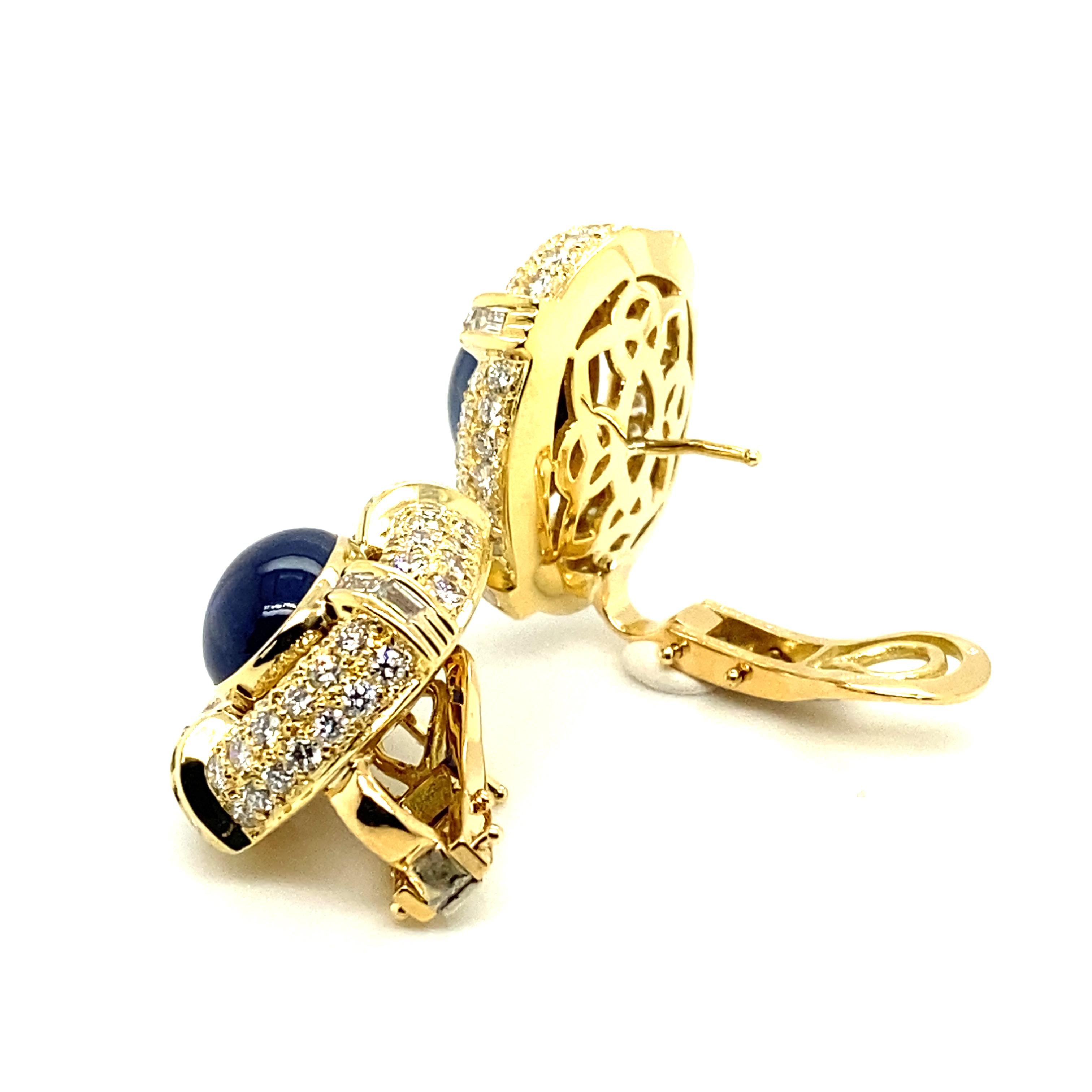 Sapphire and Diamond Earclips in 18 Karat Yellow Gold by MAYOR'S In Excellent Condition For Sale In Lucerne, CH