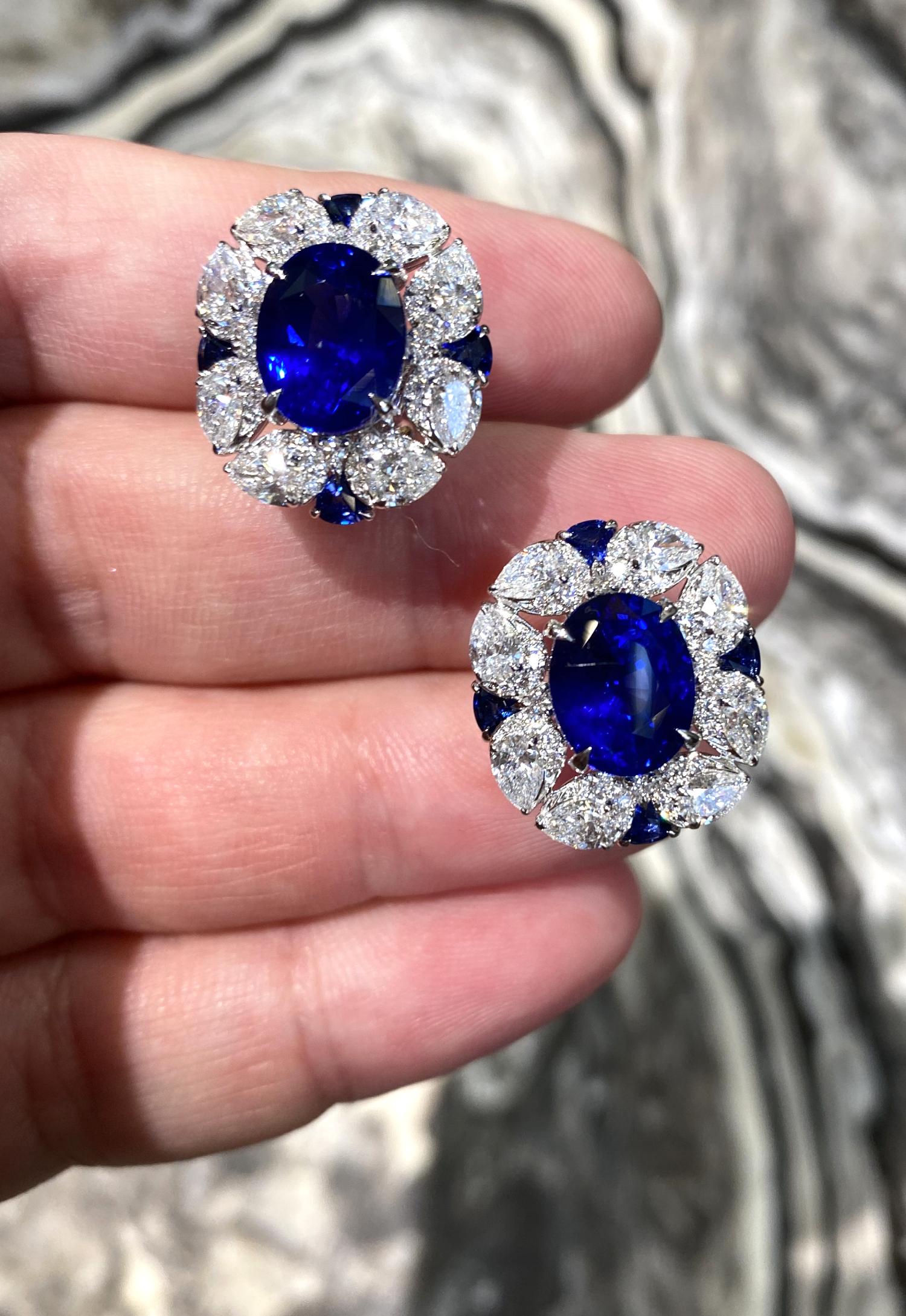 Sapphire and Diamond Earrings In New Condition In Carmel, CA