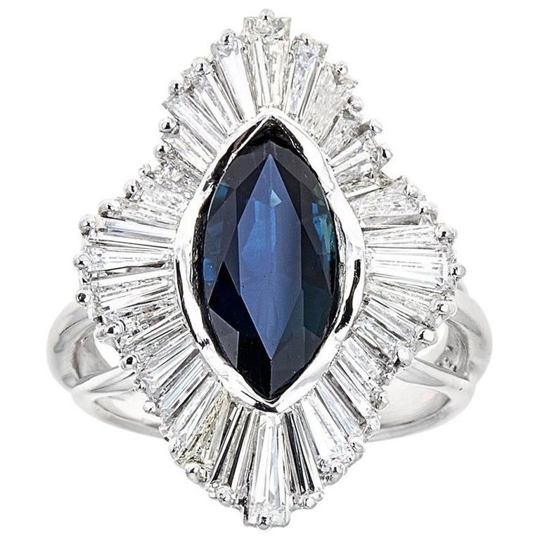 Sapphire and Diamond Estate Platinum Ring For Sale at 1stdibs