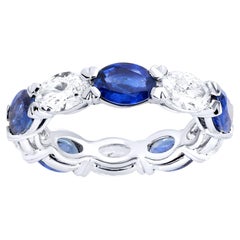 Anillo Eternidad Zafiro y Diamante Talla Oval 5,8 Quilates Oro Blanco 18K