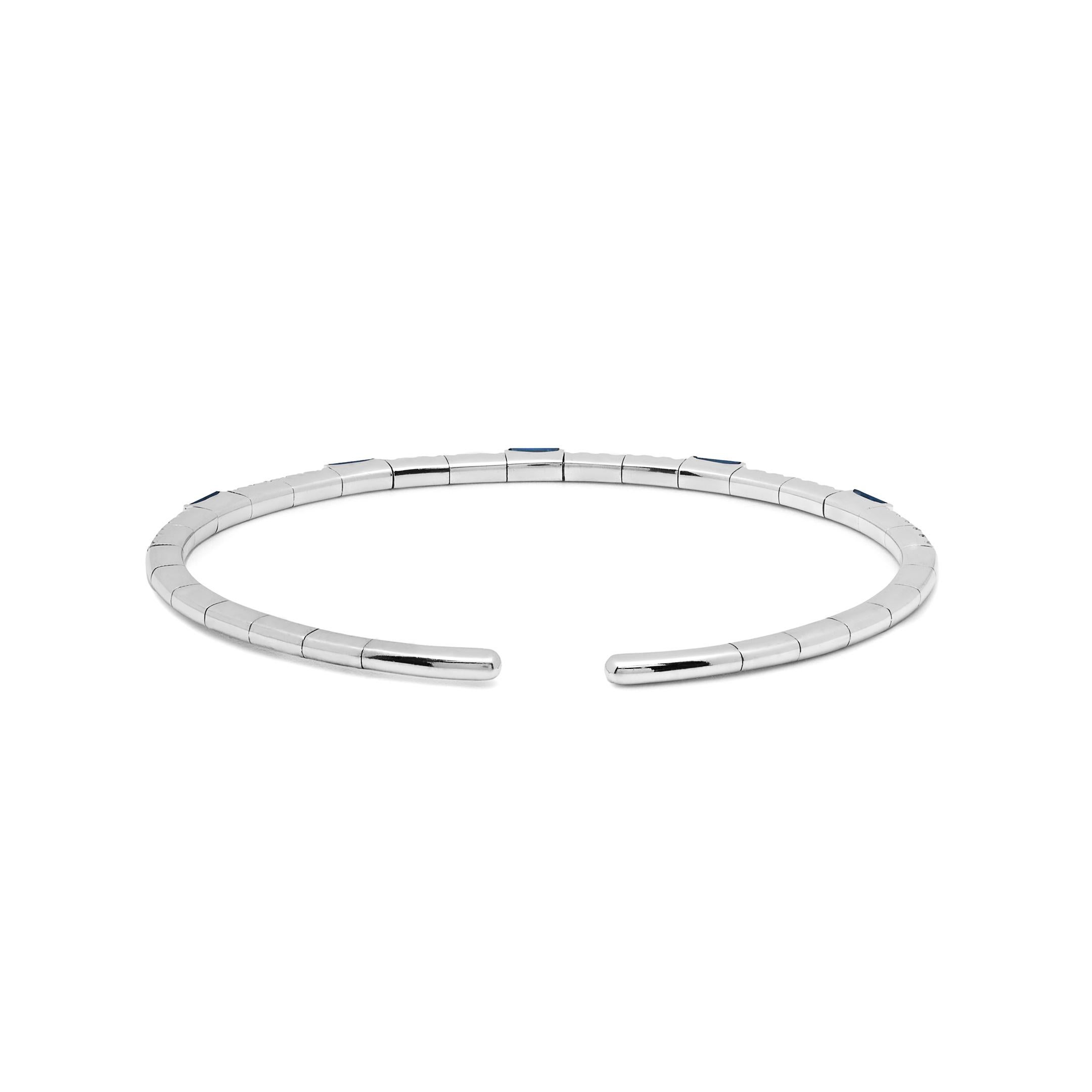 Bracelet manchette souple en saphir et diamant Neuf - En vente à New York, NY