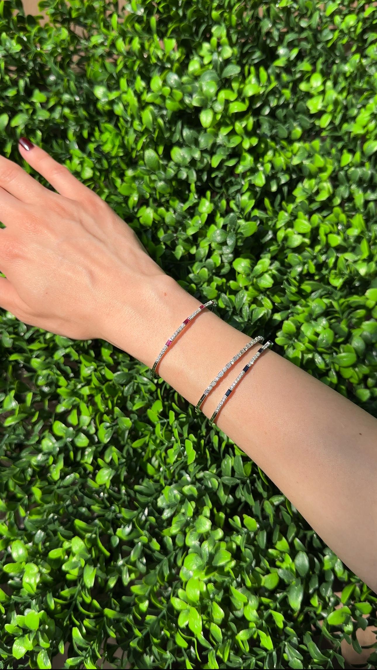 Bracelet manchette souple en saphir et diamant Unisexe en vente