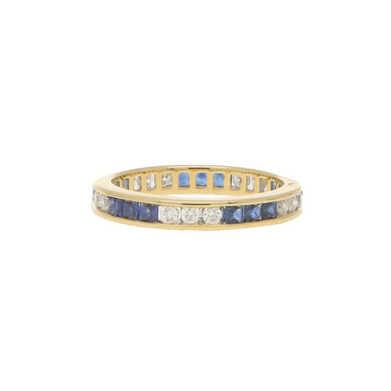 Sapphire and Diamond Full Eternity Ring in 18 Karat Yellow Gold In Good Condition For Sale In London, GB