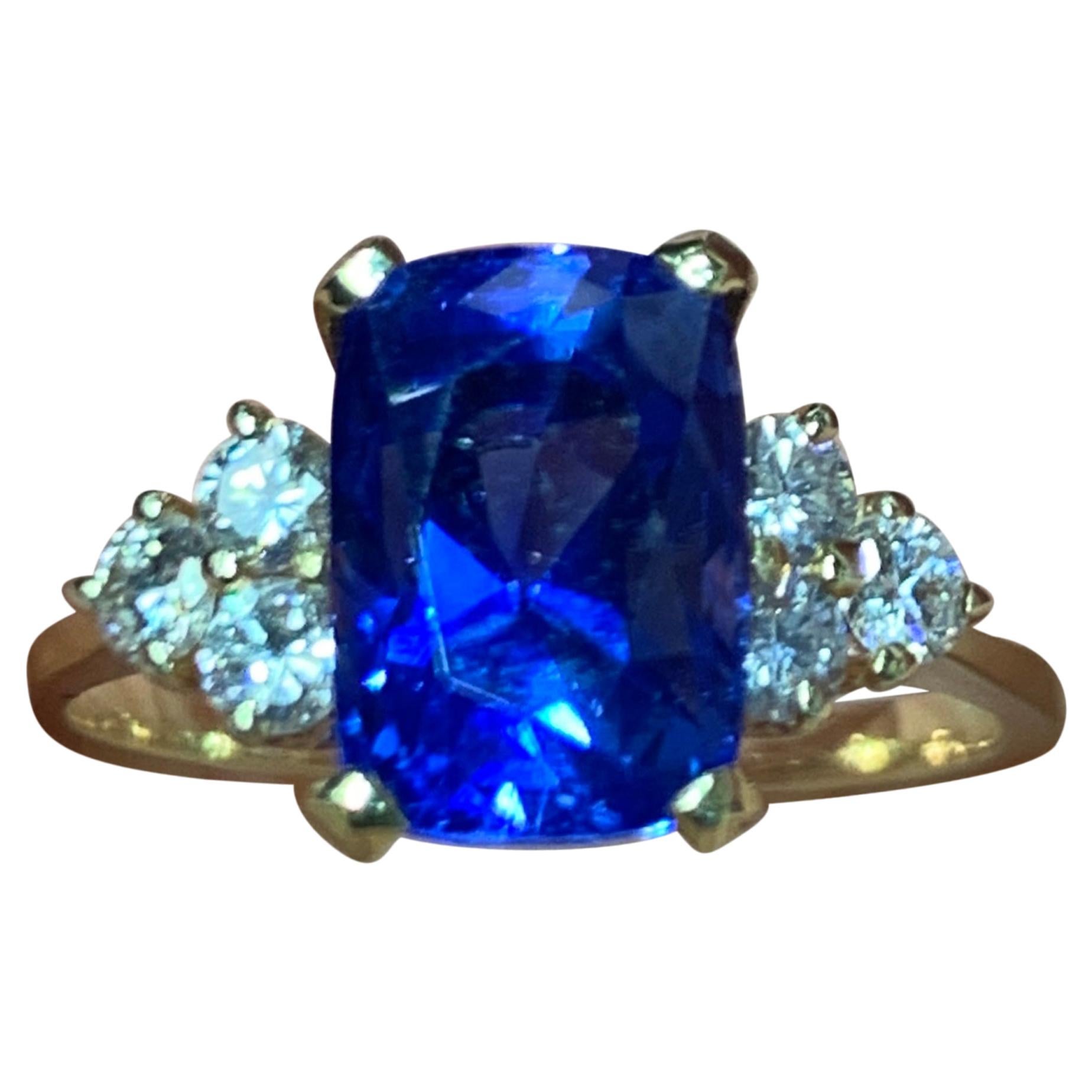 Sapphire and Diamond Gold Cocktail Ring