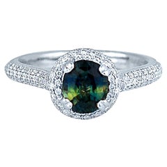 Sapphire and Diamond Halo Ring 18 Karat Gold 2.88 Carat