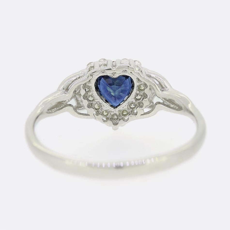 Anello a cuore con zaffiro e diamante In condizioni buone in vendita a London, GB
