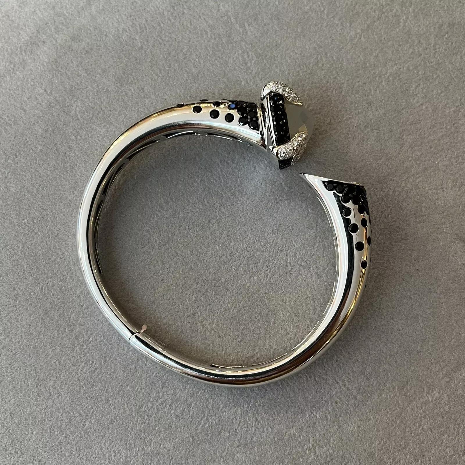 Bracelet à charnière en saphir et diamant en or blanc 18k en vente 1