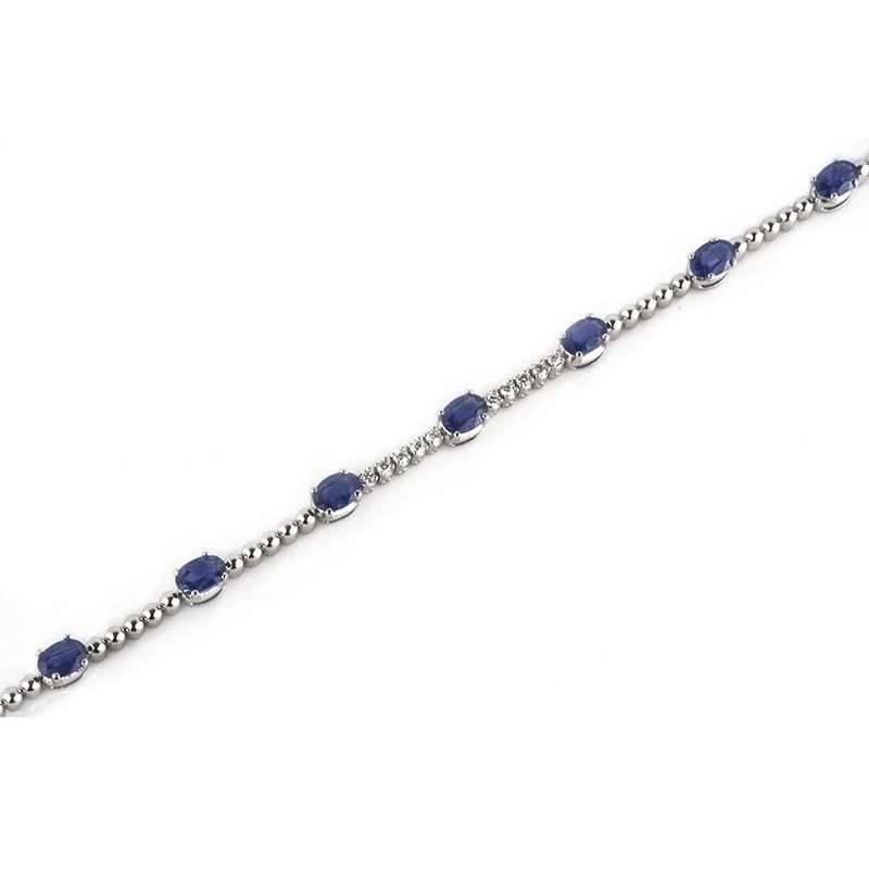 Sapphire and Diamond Line Bracelet 4.75 Carat In Excellent Condition In London, GB