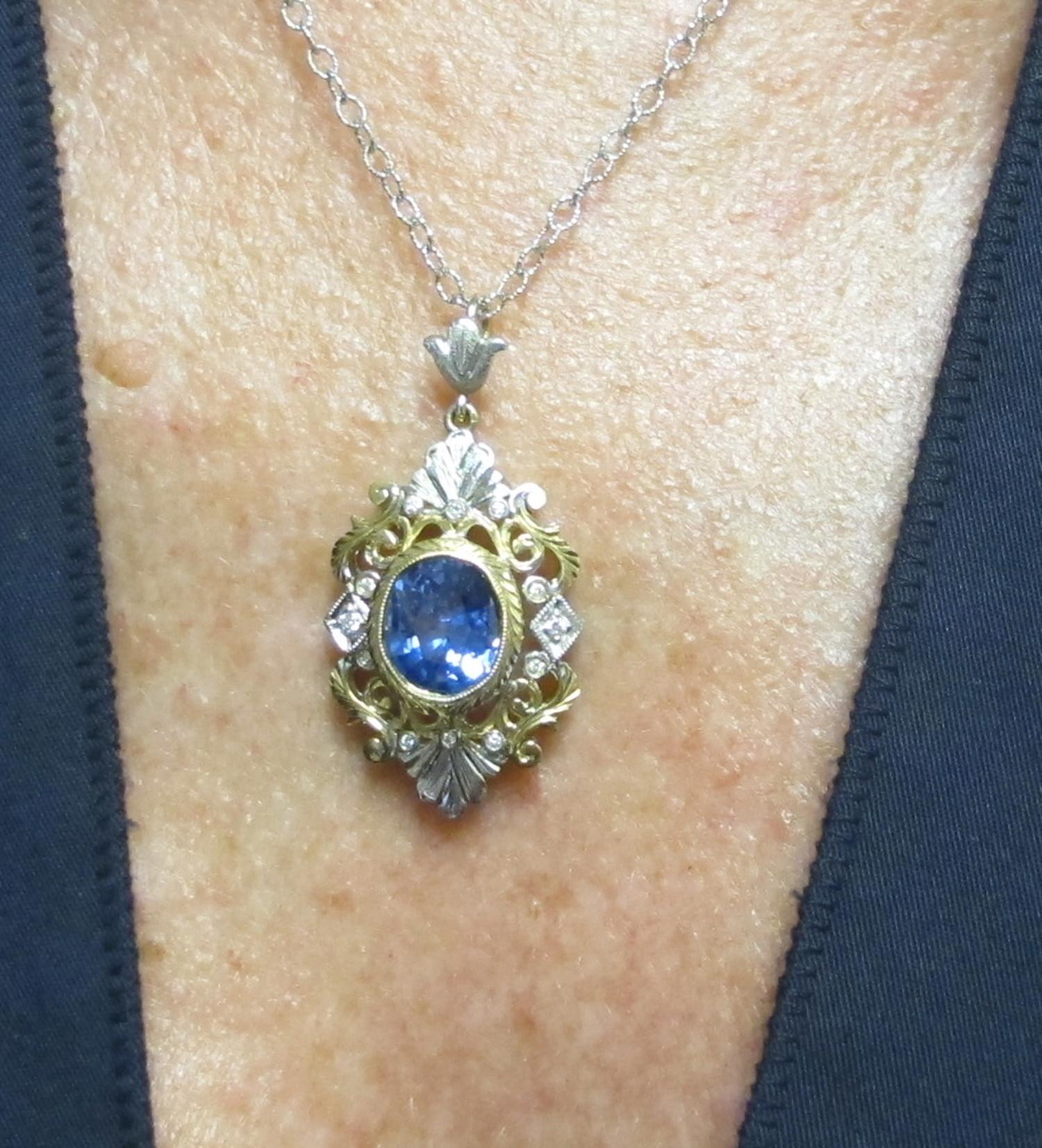 Sapphire and Diamond Pendant In New Condition In Los Angeles, CA