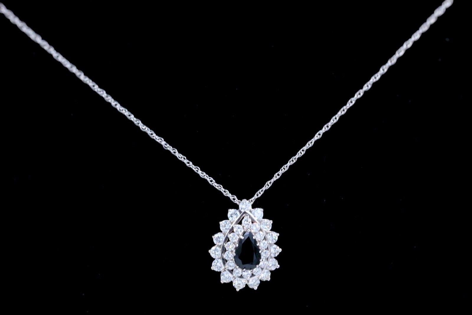 Sapphire and Diamond Pendant Necklace 4.78 Carat 14 Karat White Gold For Sale 3