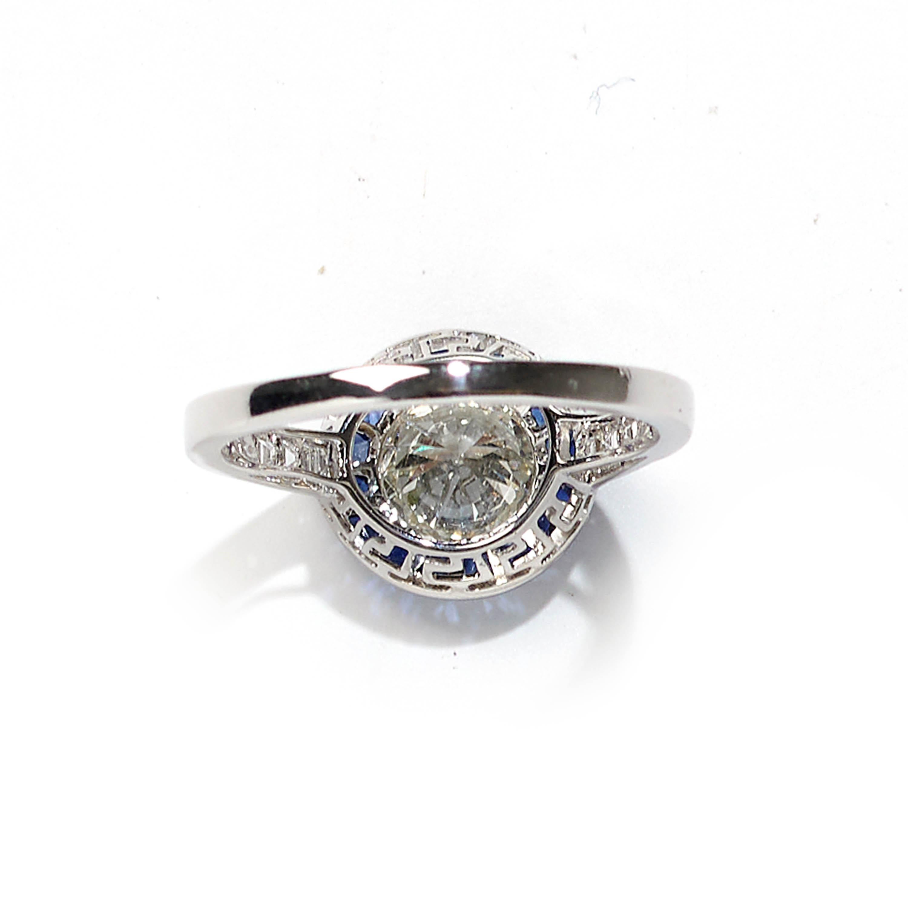 Art Deco Sapphire and Diamond Platinum Cluster Ring, 1.00 Carat For Sale