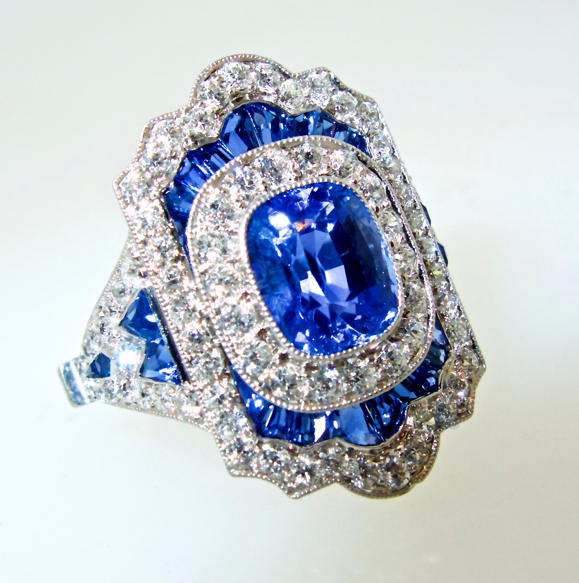 GIA certified no heat Ceylon Sapphire and Diamond Platinum Ring In Excellent Condition In Aspen, CO