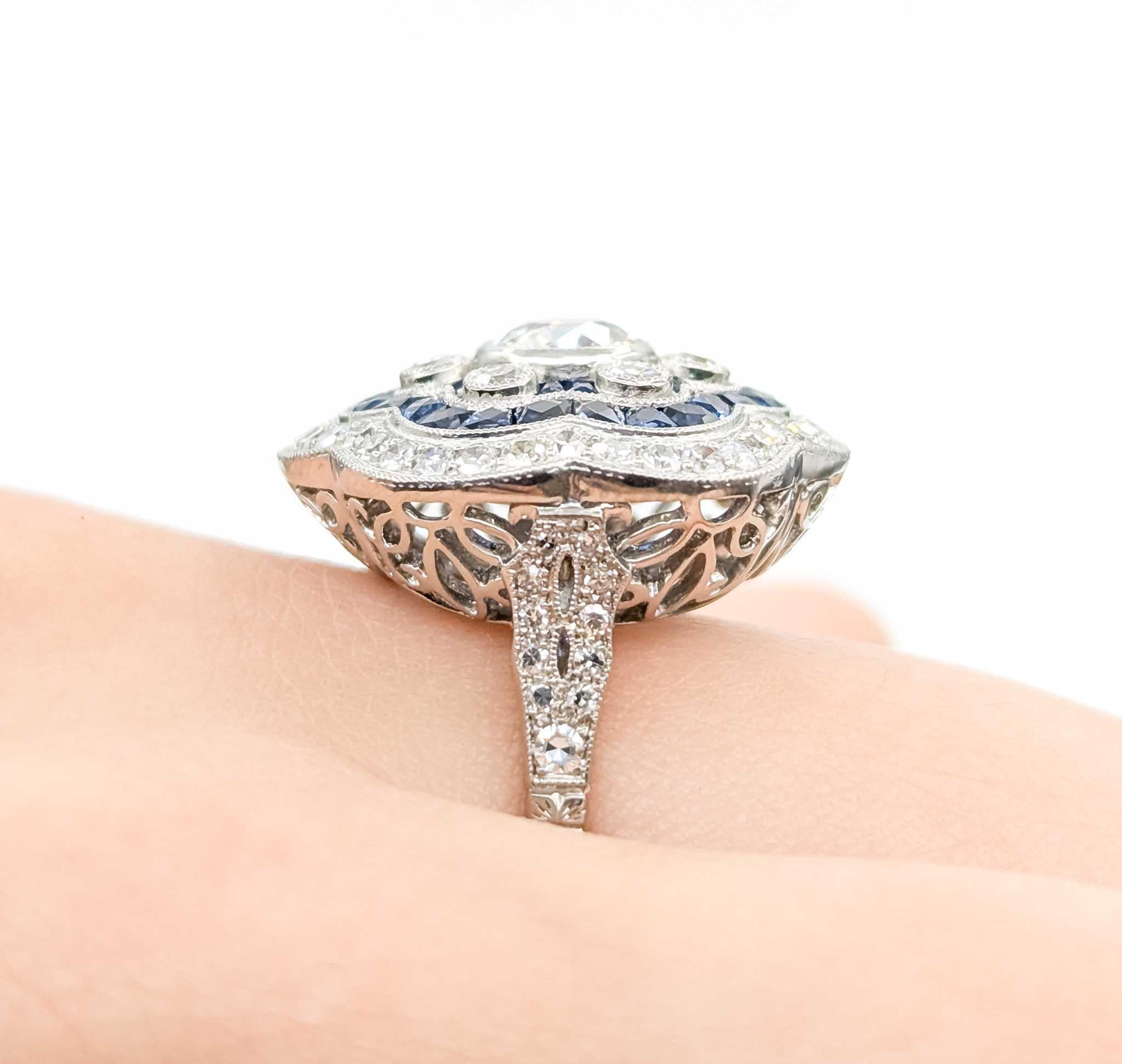 Bague en platine avec saphir et diamants Excellent état - En vente à Bloomington, MN