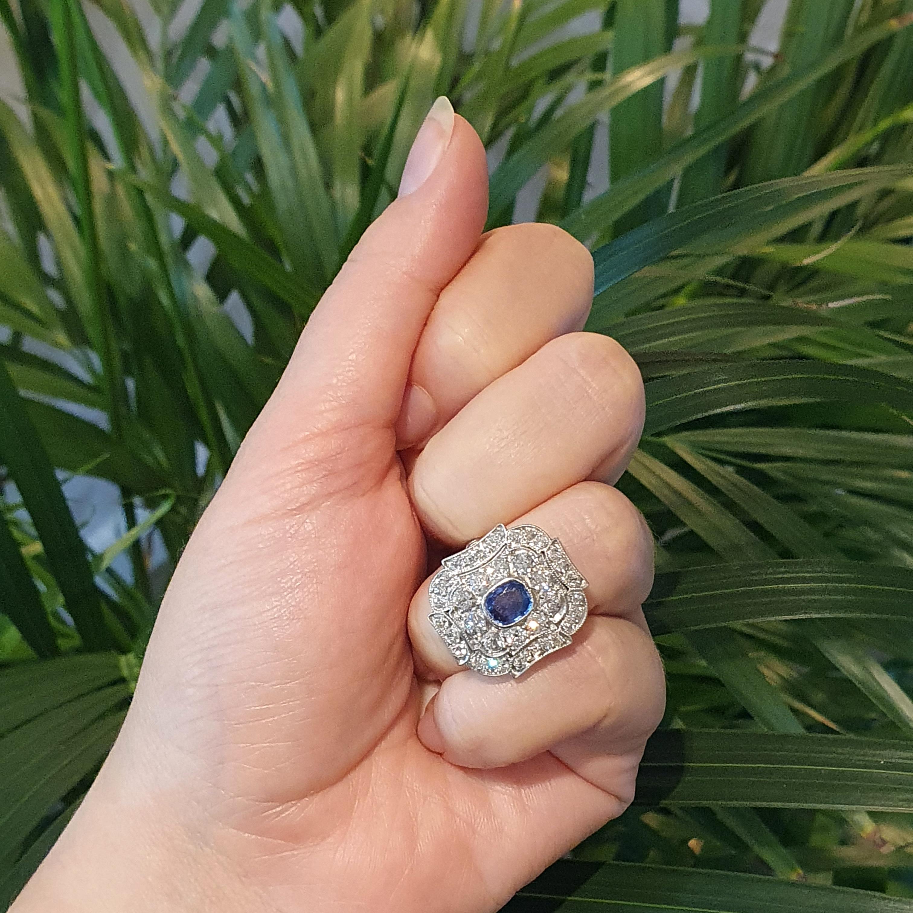 Anello in platino con zaffiro e diamante in vendita 1