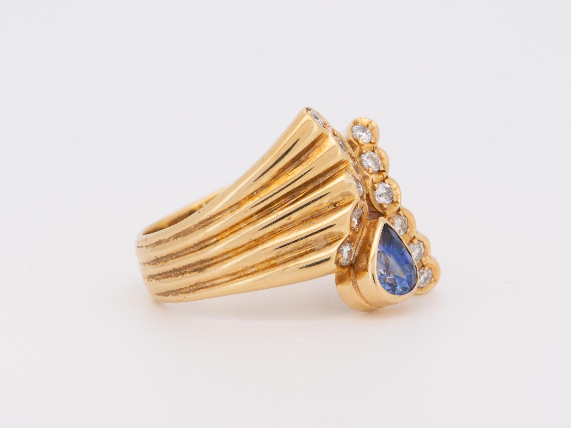 Uncut Sapphire and Diamond Ribbed Ring 18K Gold R6726 For Sale