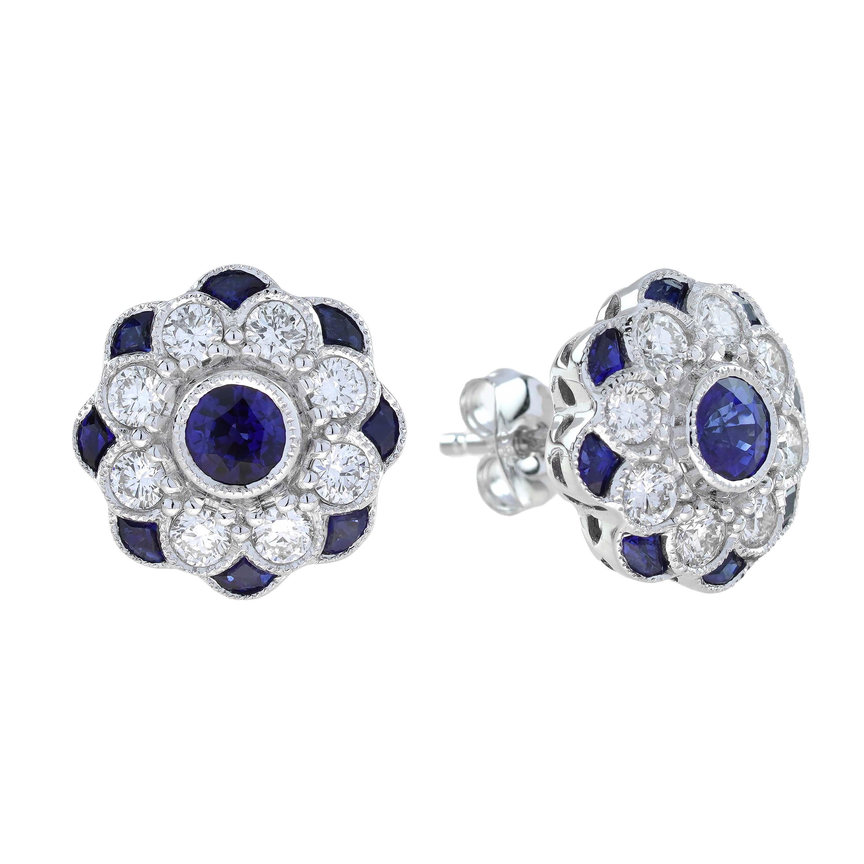 Sapphire and Diamond Ring and Stud Earrings Jewelry Set in 18K White Gold In New Condition For Sale In Bangkok, TH